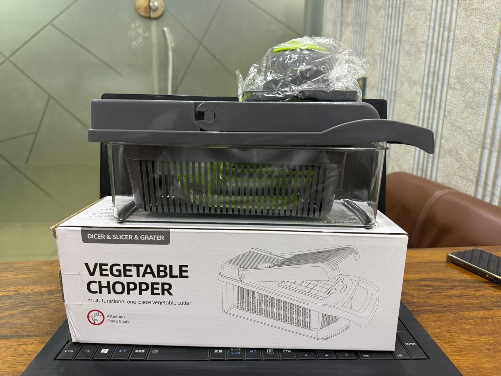 16-in-1 Multifunctional Vegetable Chopper & Slicer