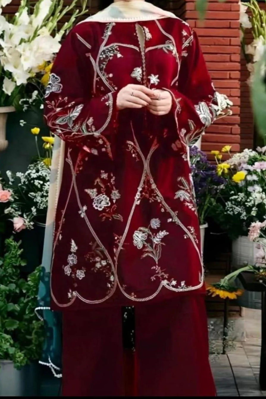 3 pcs Embroidered Suit
